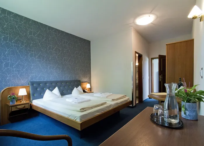 Rennsteighotel Herrnberger Hof Szálloda Neuhaus am Rennweg